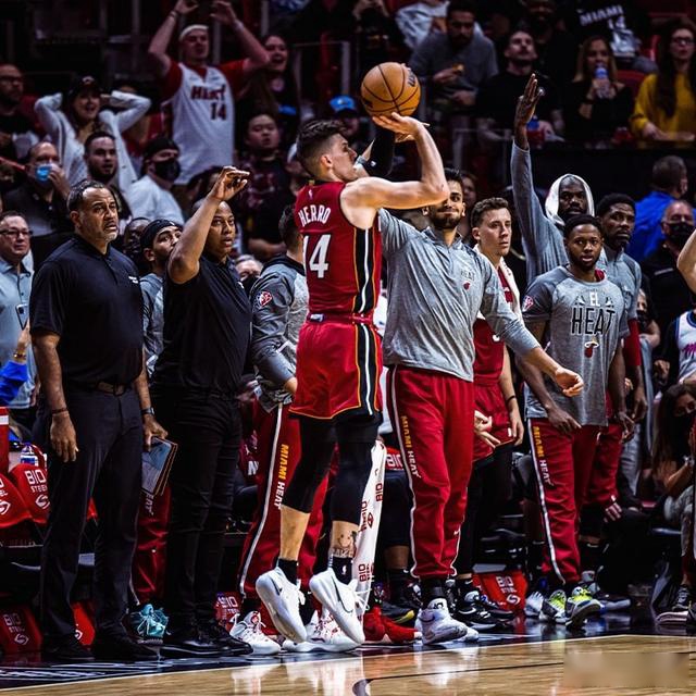 开云-包含清晨体能课后，明尼苏达森林狼外线爆发备战中超，底气十足，细节决定成败的词条